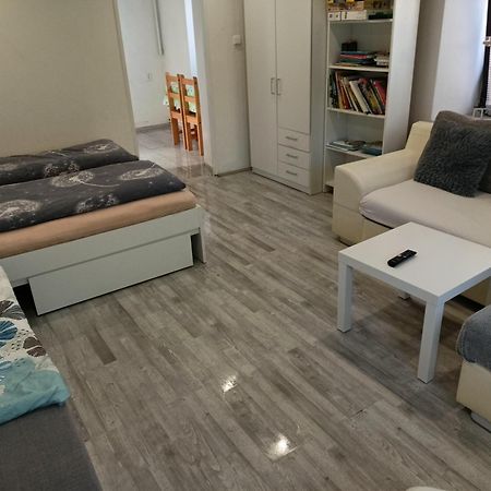Vila Rekreacni Dum U Elisky A Barusky Krakovany Exteriér fotografie